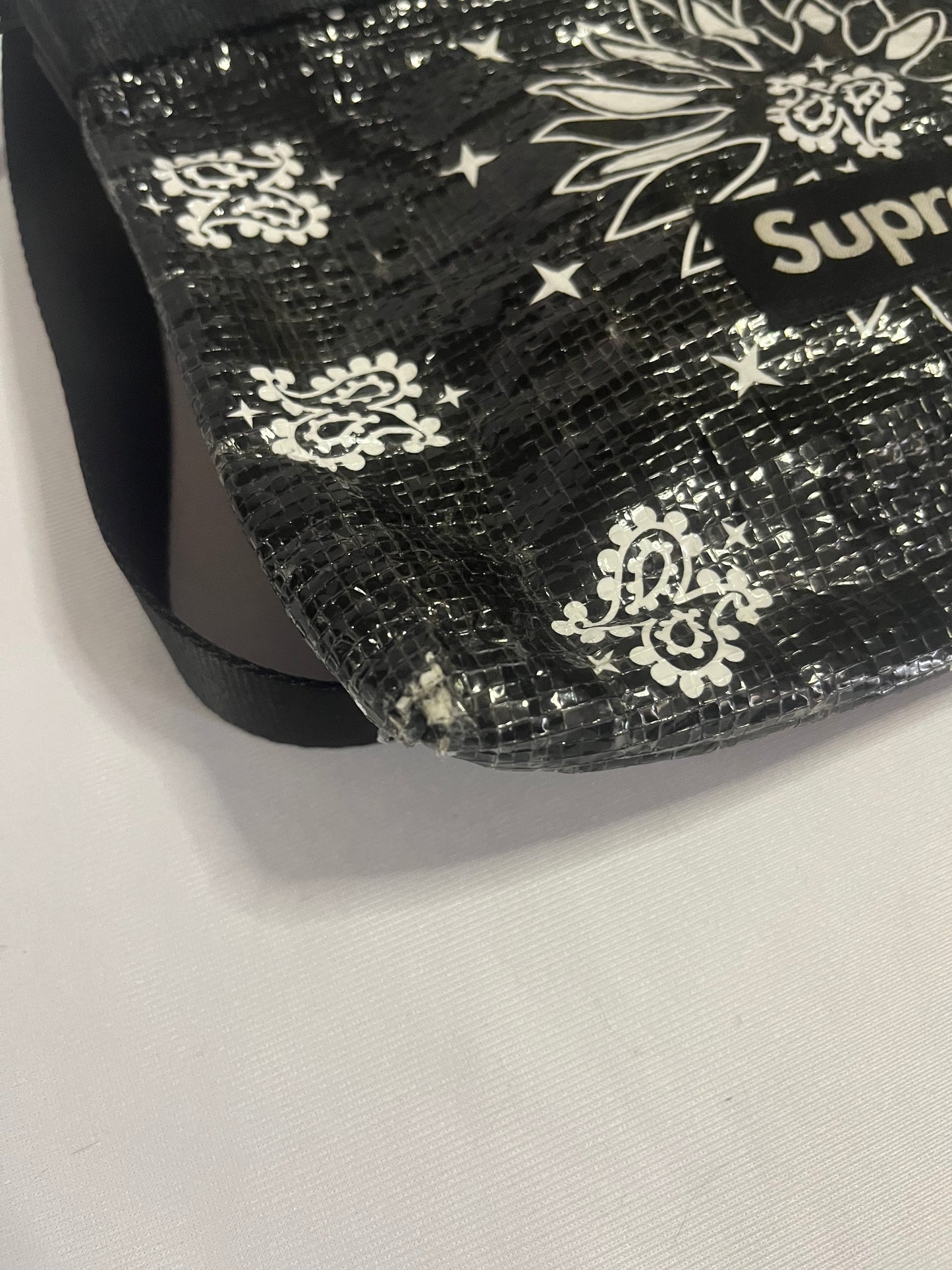 Supreme Bandana Tarp Side Bag Black